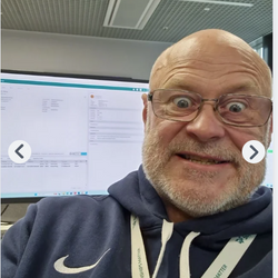 dennis vogelius